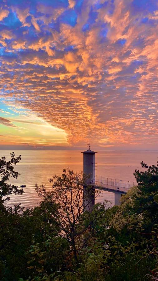 Riviera & Maximilian's 4* Trieste