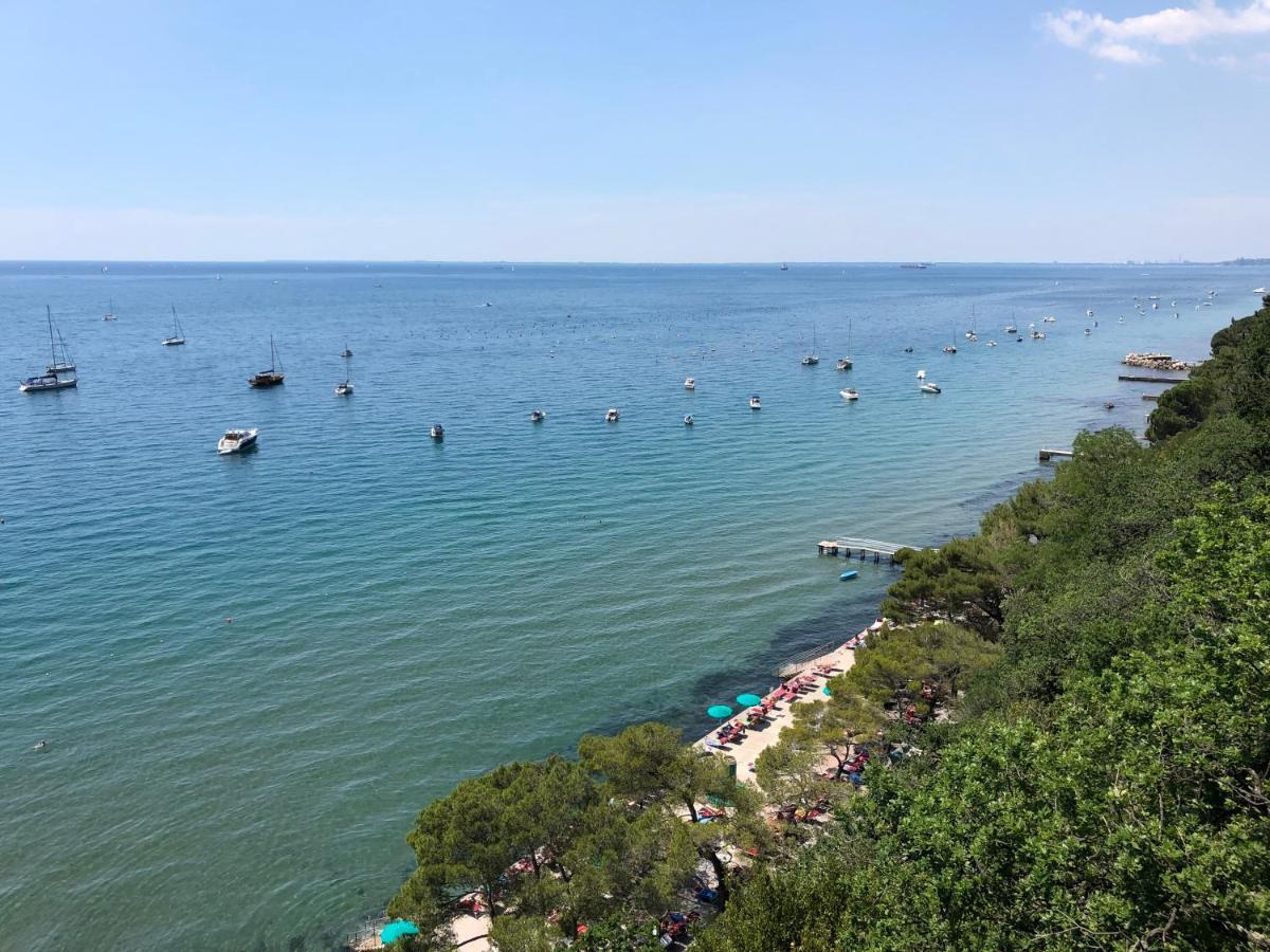 Riviera & Maximilian's 4* Trieste