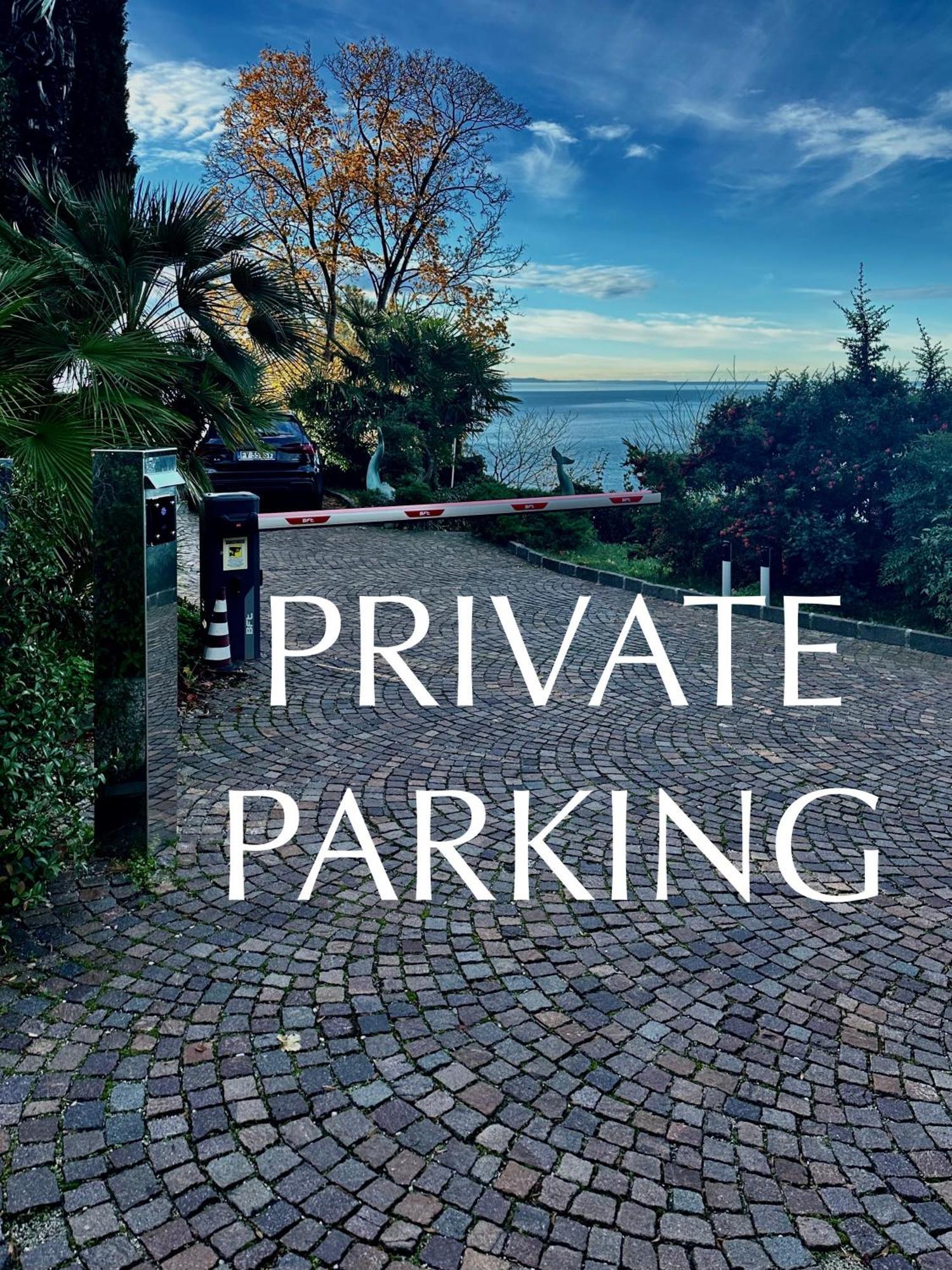 Riviera & Maximilian's Hotel Trieste